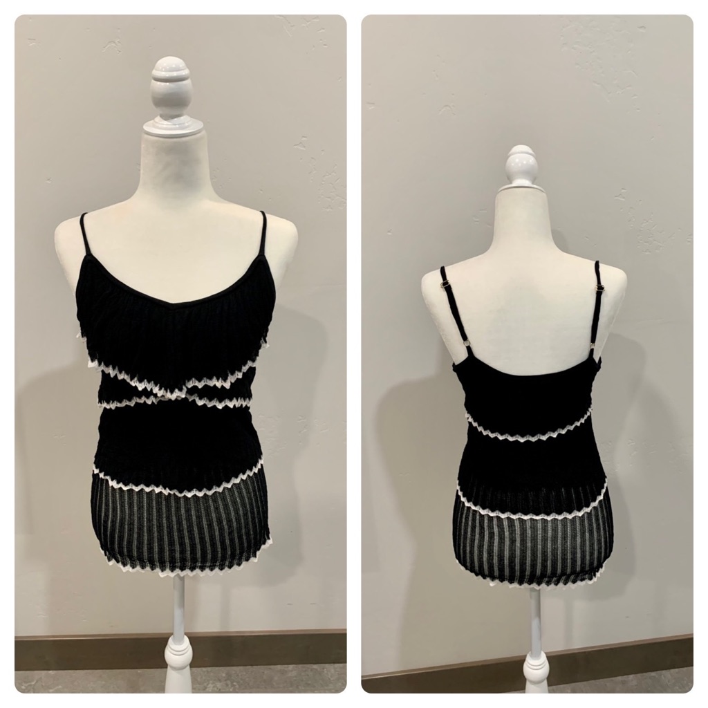 Lacy Cache Top